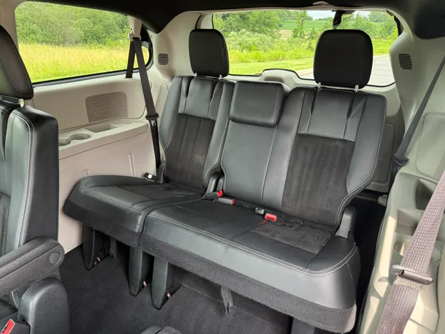 2017 Dodge Grand Caravan SXT - Photo 22