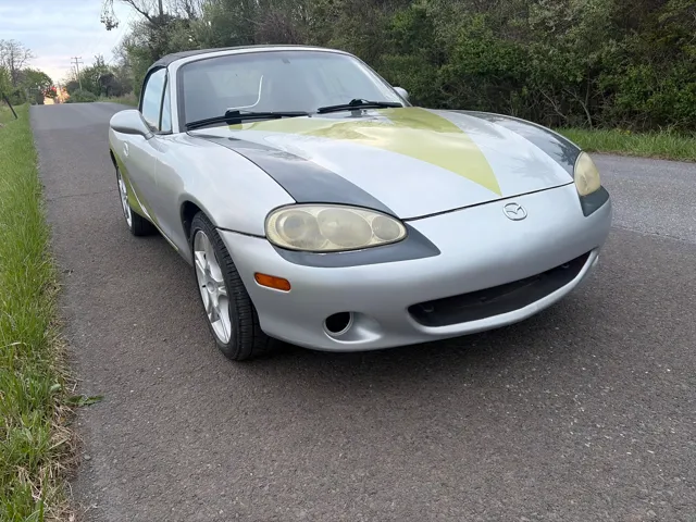 2001 Mazda MX-5 Base