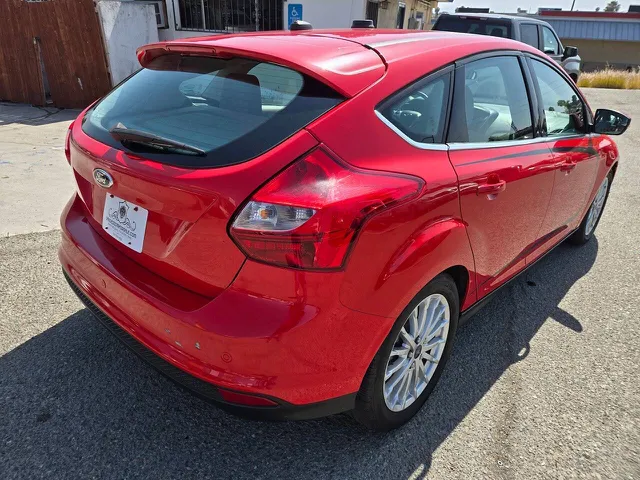 2014 Ford Focus Electric - Photo 18