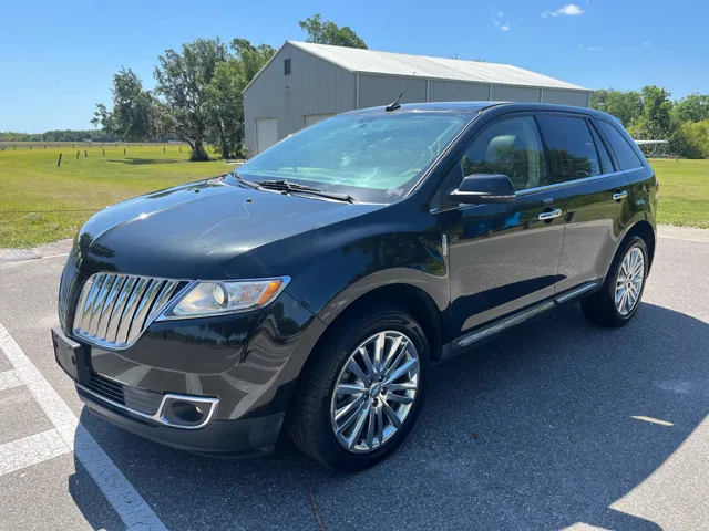 2013 Lincoln MKX Base