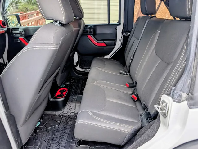 2018 Jeep Wrangler JK Unlimited Rubicon - Photo 10