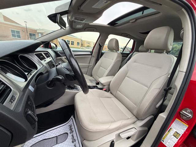 2015 Volkswagen Golf TDI SE