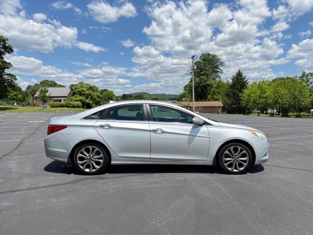 2013 Hyundai Sonata SE Auto