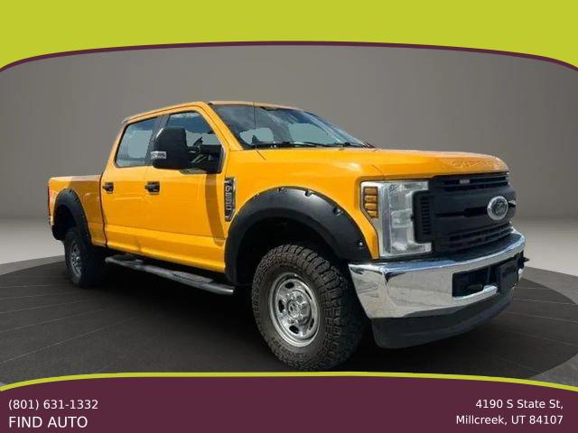 2019 Ford F250 Super Duty Crew Cab XL Pickup 4D 6 3/4 ft