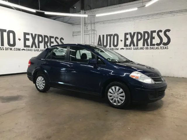 2010 Nissan Versa S