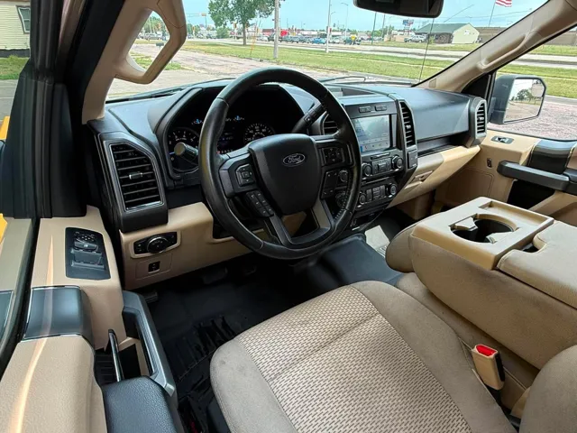 2017 Ford F-150 XLT - Photo 12