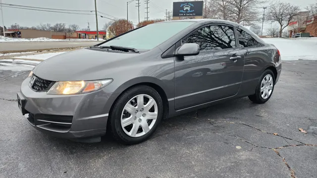 2010 Honda Civic LX's photo
