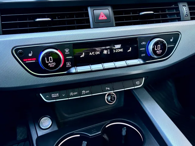 2017 Audi A4 Premium - Photo 29