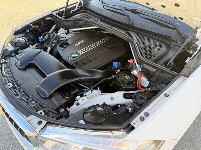 2015 BMW X5 xDrive35d - Photo 20