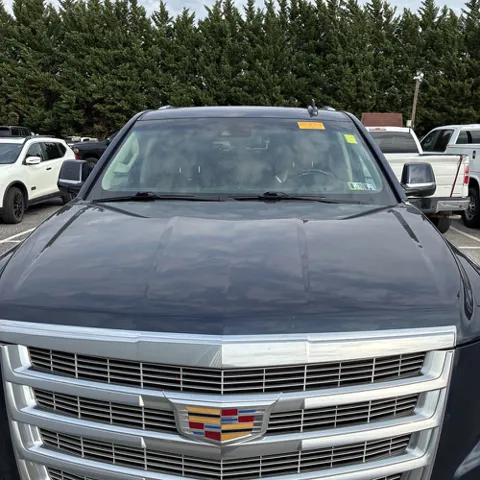 2018 Cadillac Escalade Premium Luxury's photo