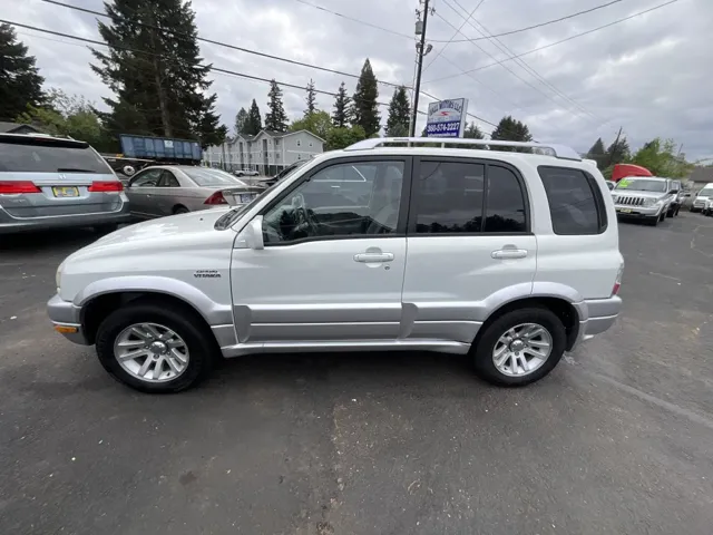 2004 Suzuki Grand Vitara LX