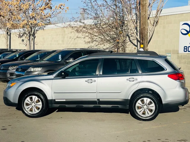 2012 Subaru Outback Base - Photo 8