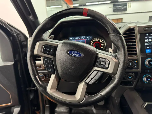 2017 Ford F-150 photo 12