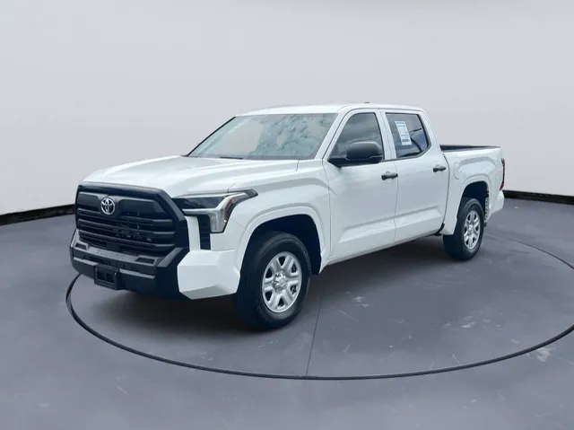 2025 Toyota Tundra SR - Photo 9