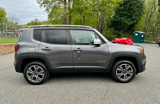 2017 Jeep Renegade Limited - Photo 9