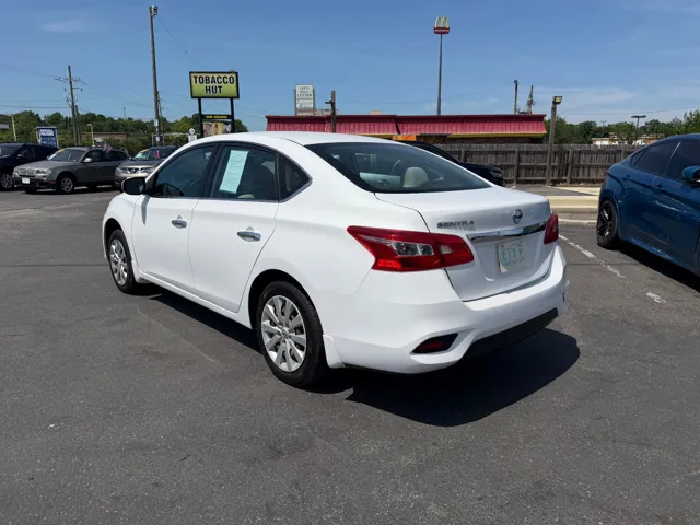 2017 Nissan Sentra S - Photo 21