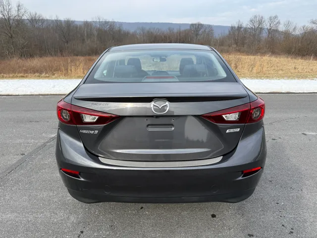 2016 Mazda MAZDA3 i Touring - Photo 7