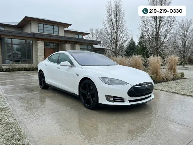 2013 Tesla Model S S's photo
