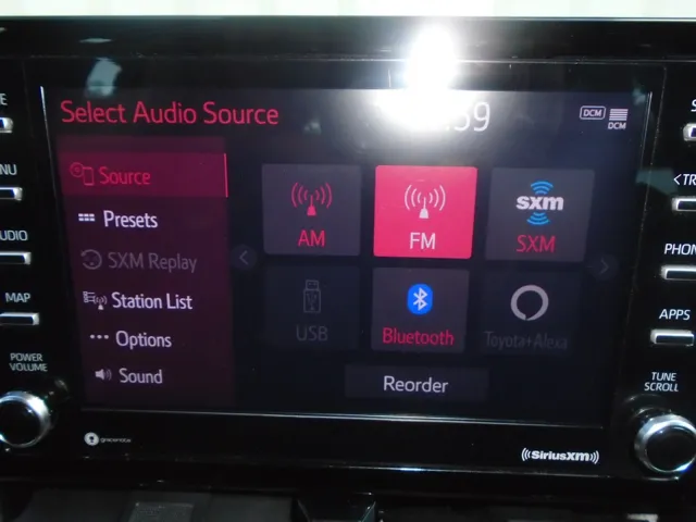 2021 Toyota Corolla LE - Photo 57