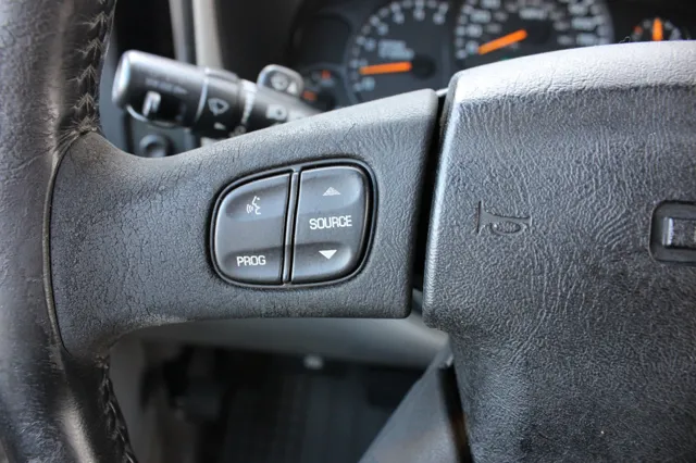 2005 GMC Sierra 2500HD - Photo 26