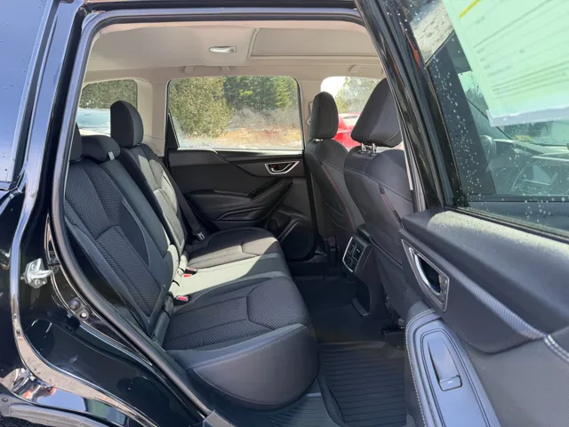 2021 Subaru Forester Premium - Photo 10