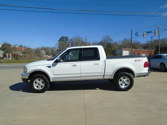 2002 Ford F-150 Lariat