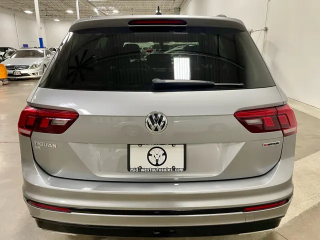 2021 Volkswagen Tiguan SE R-LINE BLACK - Photo 6