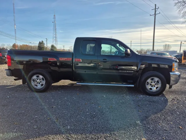 2012 Chevrolet Silverado 1500 LT photo 4