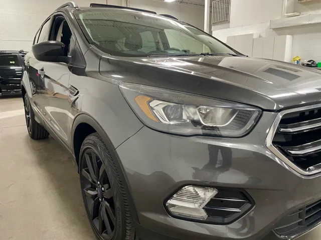 2017 Ford Escape SE photo 6