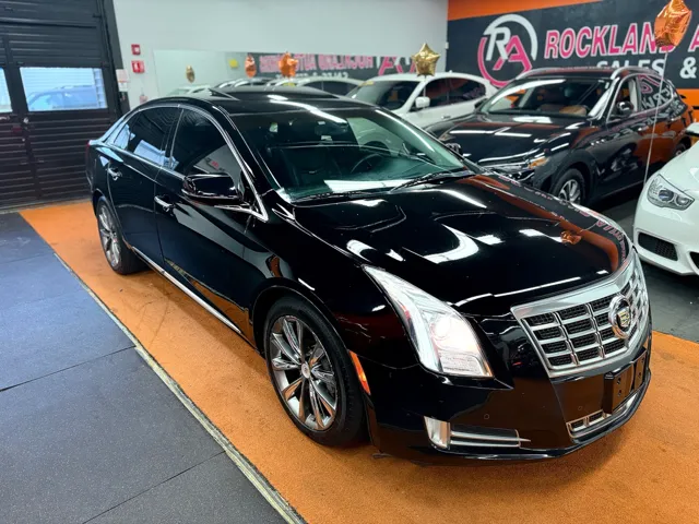 2013 Cadillac XTS Luxury Collection