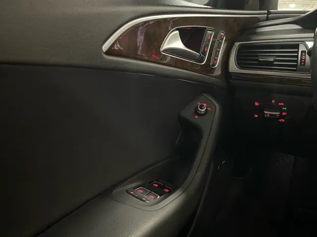 2014 Audi A6 Quattro Prestige photo 25