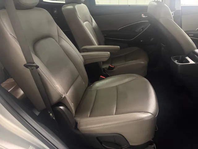 2017 Hyundai Santa Fe Limited Ultimate - Photo 18