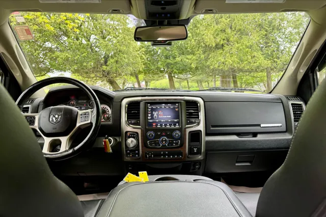 2018 RAM Ram 1500 Pickup Laramie - Photo 16