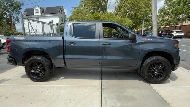 2021 Chevrolet Silverado 1500 Custom Trail Boss 4WD photo