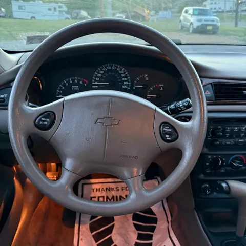 2000 Chevrolet Malibu LS - Photo 17