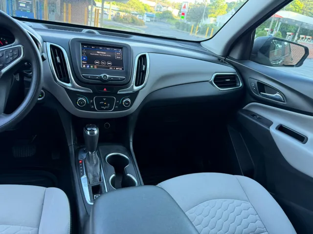 2021 Chevrolet Equinox LS - Photo 13