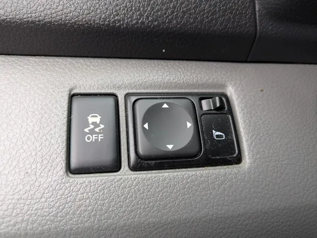 2018 Nissan NV200 17