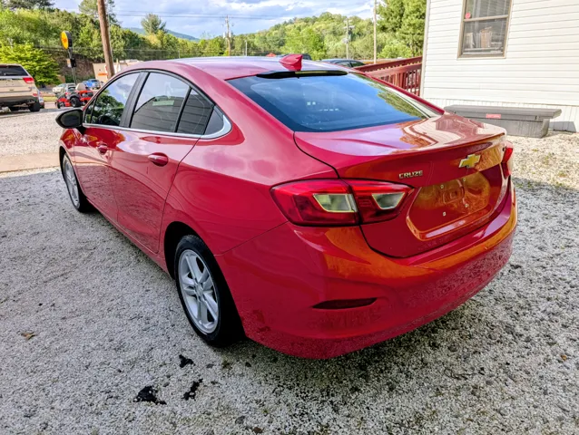 2017 Chevrolet Cruze LT - Photo 15