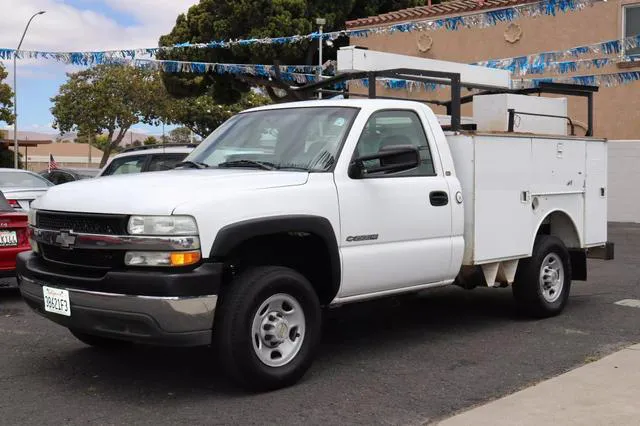 2002 Chevrolet Silverado 2500HD LS's photo
