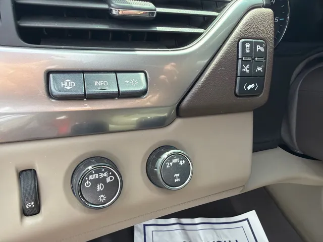 2017 Chevrolet Tahoe Premier - Photo 23