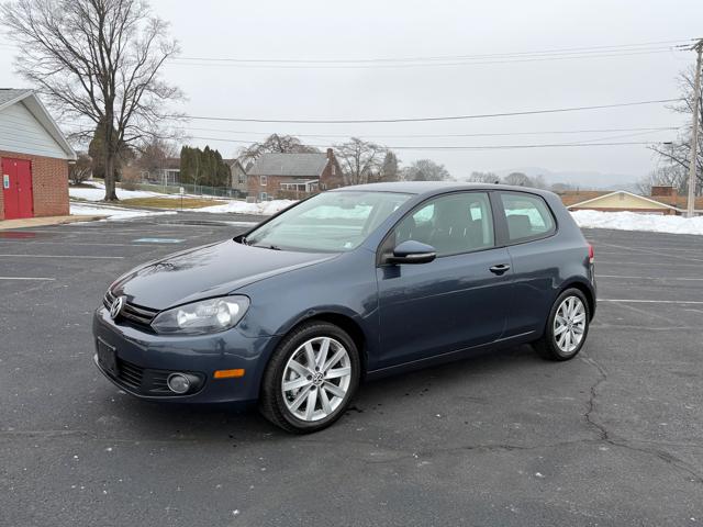 2011 Volkswagen Golf 2.0L 2-Door TDI
