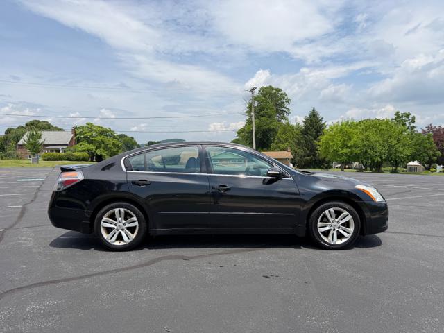 2010 Nissan Altima 3.5 SR