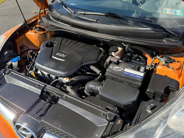 2012 Hyundai Veloster Base