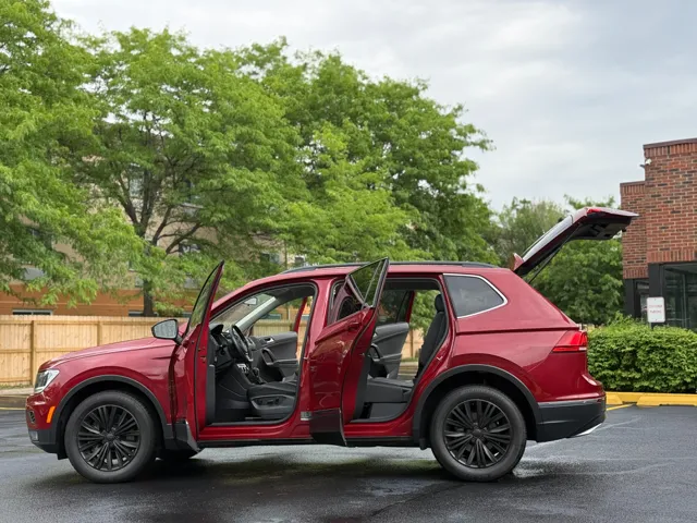 2018 Volkswagen Tiguan SE - Photo 15