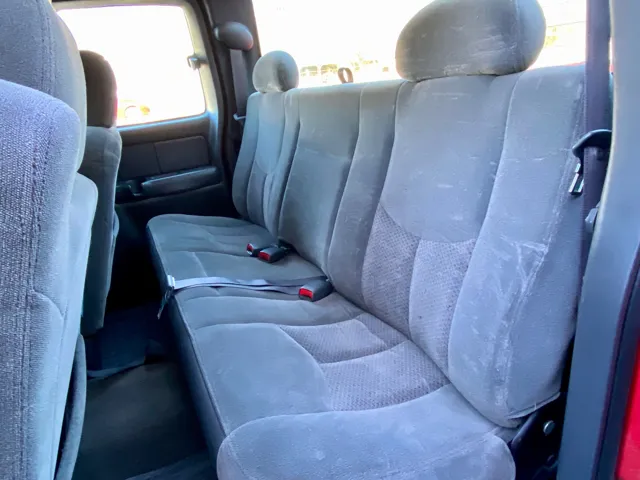 2003 Chevrolet Silverado 2500HD - Photo 7