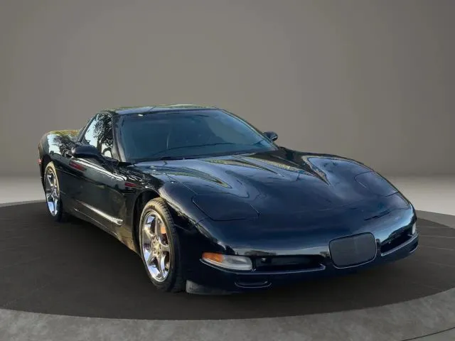 2001 Chevrolet Corvette Coupe's photo