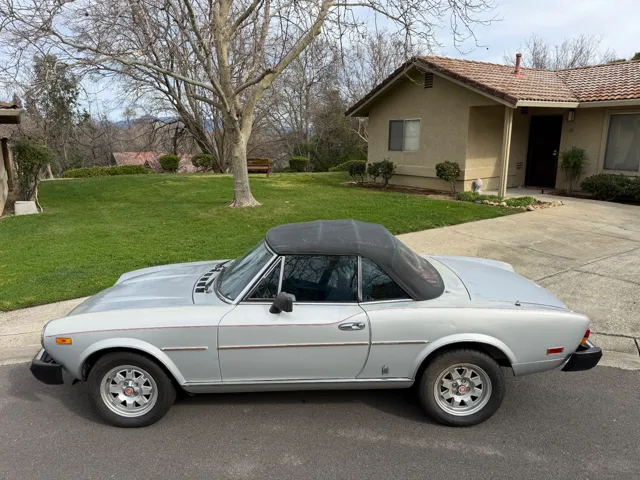 1981 FIAT 124 - Photo 9