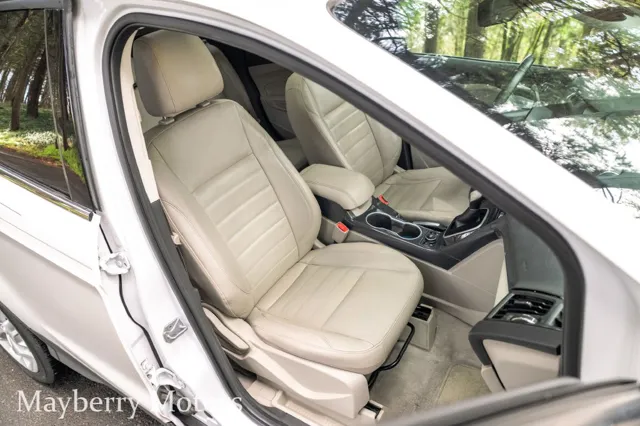 2014 Ford Escape Titanium - Photo 23