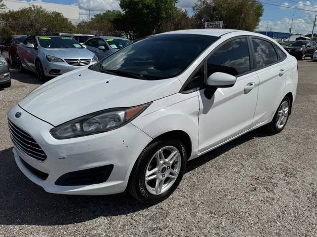 2017 Ford Fiesta SE