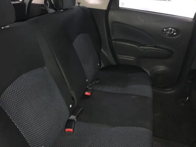 2015 Nissan Versa Note 9